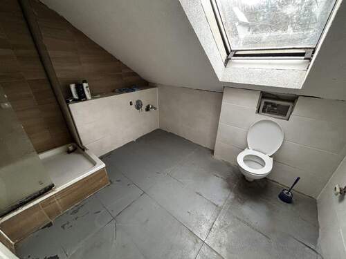 Badezimmer DG WHG 2 - 