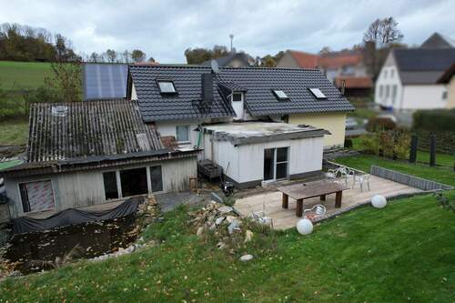 Hausansicht (4) - Einfamilienhaus mit 182,00 m² in Lichtenau zum Kaufen