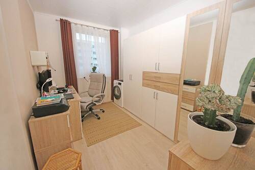 Arbeitszimmer/ Kinderzimmer - 