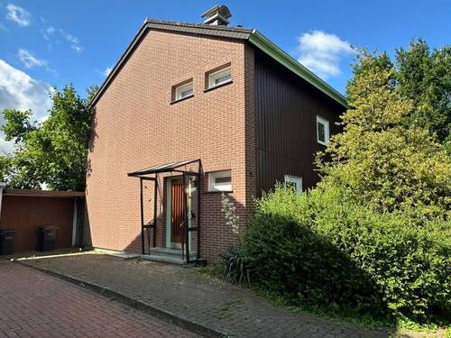 IMG_2348 - Freistehendes Einfamilienhaus mit Garage auf großzügigem Eigentumsgrundstück in Kirchlengern