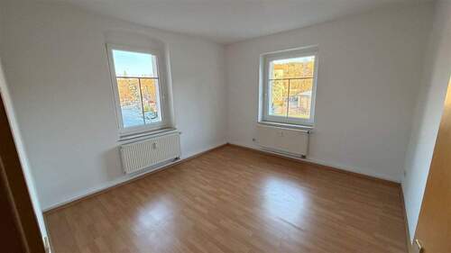 Schlafzimmer - 2 Zimmer Etagenwohnung zur Miete in Chemnitz