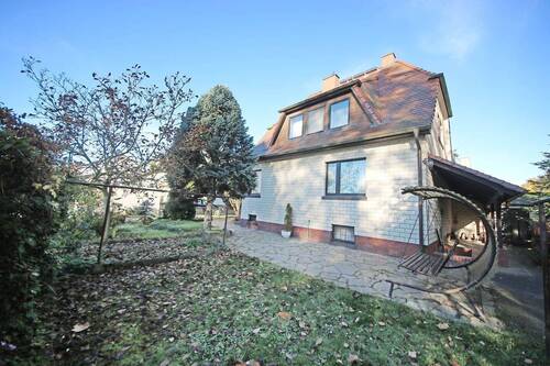 Terrasse und Grundstück - 