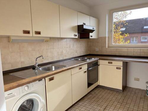 Einbauküche - 2 Zimmer Etagenwohnung zum Kaufen in Barsbüttel