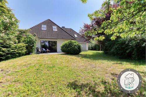 Haus und Garten in harmonischer Verbindung - 