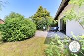 Sonnige Terrasse mit Blick ins Grüne - Einfamilienhaus mit 387,00 m&sup2; in Gettorf zum Kaufen