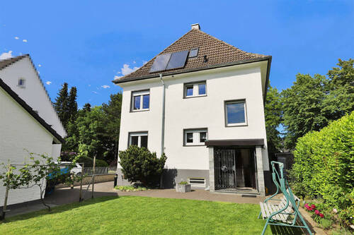 Gartenansicht - 470.000,00 EUR Kaufpreis, ca.  196,00 m² Wohnfläche