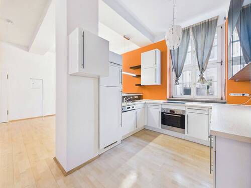 Offene Küche - 3 Zimmer Etagenwohnung in Wiesbaden
