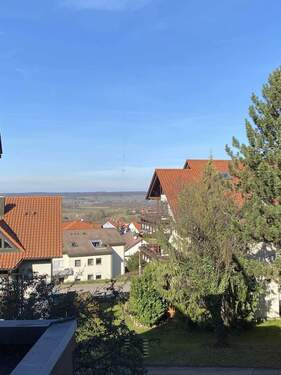 Aussicht - Etagenwohnung mit 60,60 m&sup2; in Löwenstein zur Miete