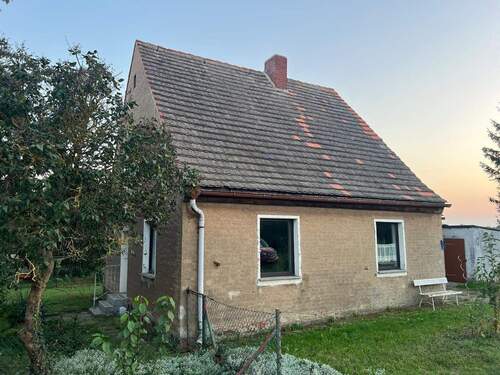 Bild 2 - 7 Zimmer Einfamilienhaus zum Kaufen in Lommatzsch