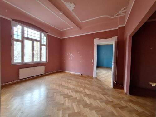 Wohnzimmer - Etagenwohnung mit 155,90 m&sup2; in Erfurt zur Miete