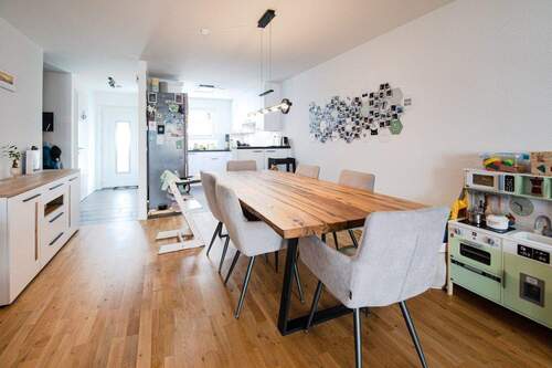 Der offene Essbereich - 5 Zimmer Reihenmittelhaus zum Kaufen in Weil am Rhein