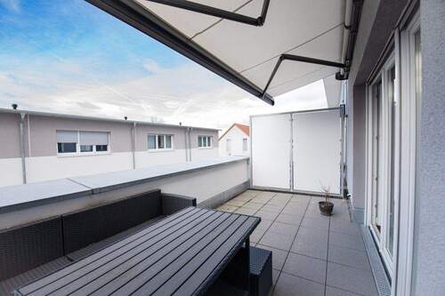 Die Dachterrasse mit Markise - 