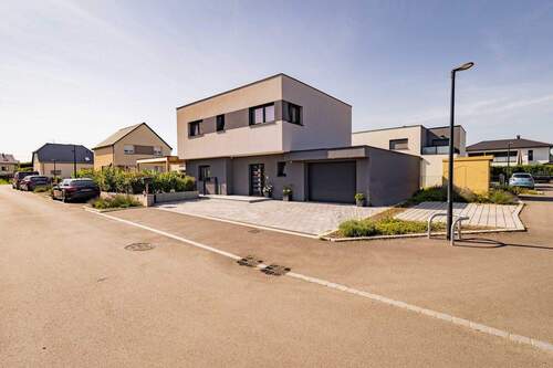 Frontblick Bauhausstil - 