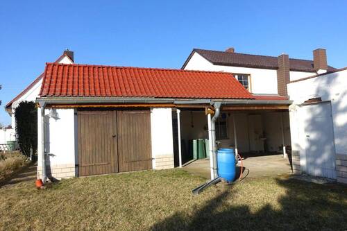 Rückansicht Nebengebäude - 