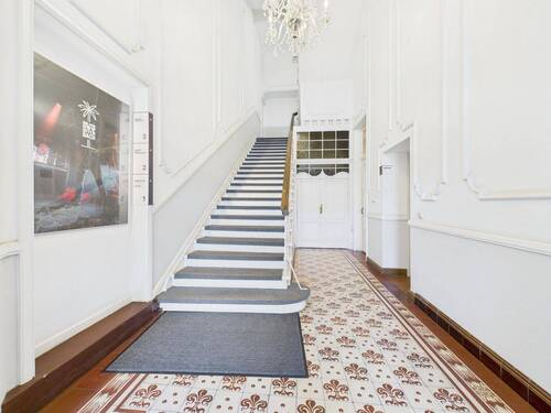 Einladender Eingangsbereich - Büro in Wiesbaden zur Miete