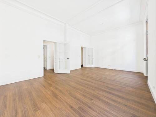 Offenes Büro mit Balkon - 
