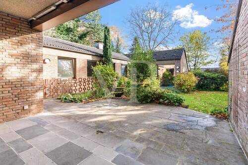 Terrasse - 6 Zimmer Bungalow in Aachen