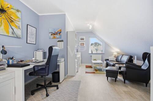 Wohnbereich - Etagenwohnung mit 59,90 m&sup2; in Schortens zum Kaufen