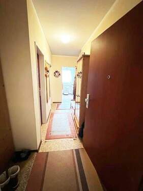 Blick in die Wohnung.jpg - schöne gediegene Wohnung ideal für eine Person