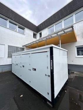 BSL Klimatisierte Motorrad- Außenlager - 