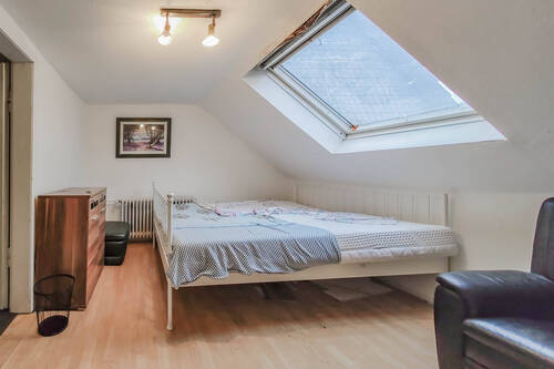 Schlafzimmer DG - 