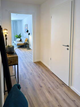 Musterwohnung_Flurbereich - 2 Zimmer Etagenwohnung in Solingen