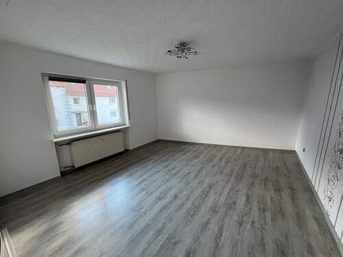 Zimmer 2 OG Wohnung - 