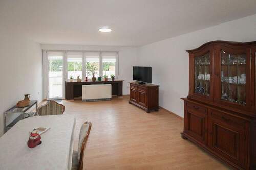 Wohnbereich Anbau - 8 Zimmer Einfamilienhaus zum Kaufen in Dormagen