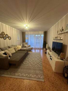 Bild 1 - RESERVIERT!!! Wohnen am Puls der Altstadt inkl. 2 Stellplätze und Terrasse