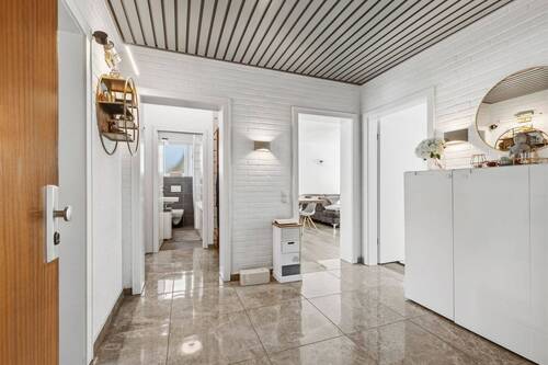 Diele - 4 Zimmer Etagenwohnung in Hamburg / Rahlstedt