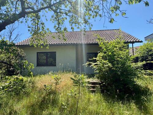 Wohnhaus - Gartenseite - 