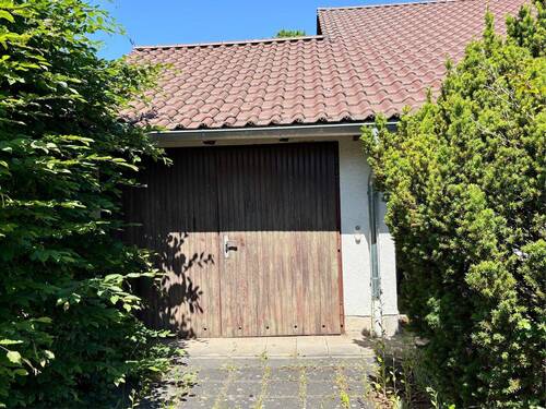 Garage am Haus - 