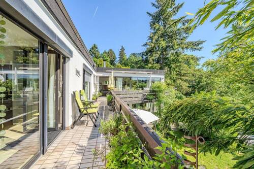 Balkon vor den Schlafzimmern - 