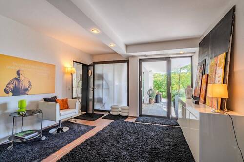 Büro 2 mit Zugang zur Terrasse - 