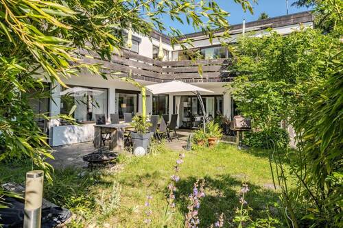 Blick auf die Terrasse - 