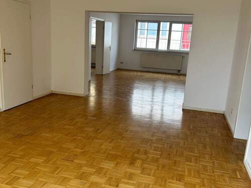 Esszimmer - 5 Zimmer Etagenwohnung in Augustusburg