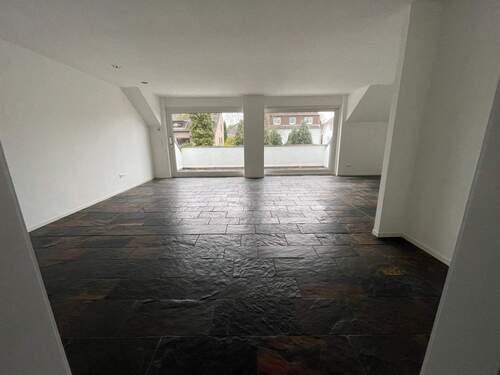 Wohn- und Esszimmer.JPG - 2 Zimmer Etagenwohnung zur Miete in Bochum