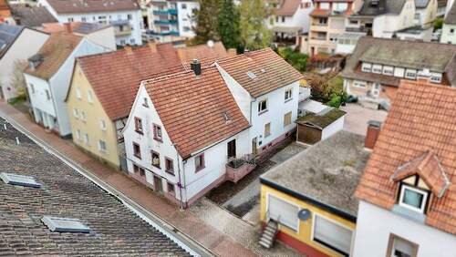 Bild 1 - +++Gebäudeensemble: Einfamilienhaus und Zweifamilienhaus mit Garage und Garten im Herzen von Rodalben+++