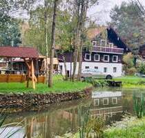 Charmantes Bauernhaus von 1900 mit ca. 2.200 m² parkähnlichem Grundstück in Bruck-Schönau (Kreis Rottal-Inn)