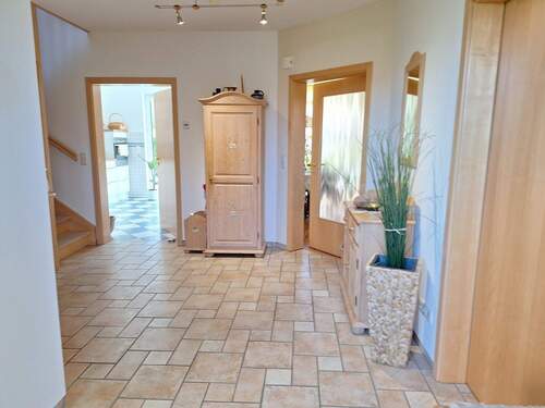 Haus rechts - Flur EG - 