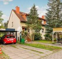 Attraktive Doppelhaushälfte mit 4 Zimmern und Carport in Basdorf