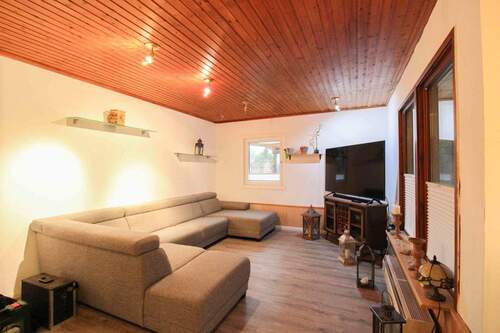 Wohnzimmer - 3 Zimmer Einfamilienhaus in Hohenwestedt