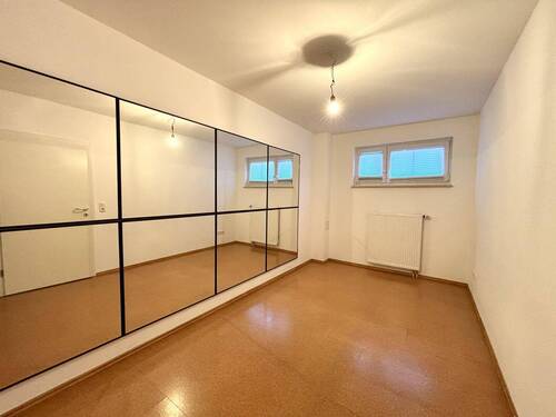 Hobbyraum / Zimmer im Keller - 