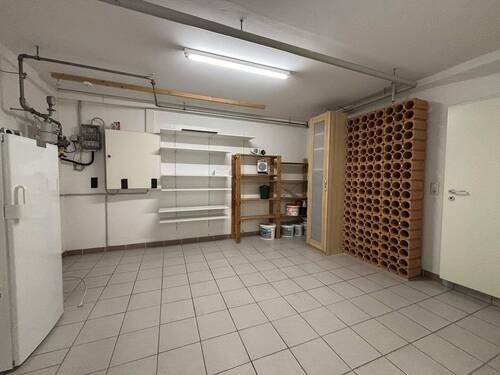 Großzügiger Kellerraum - 