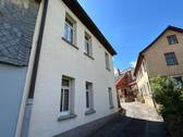 Straßenansicht - 4 Zimmer Einfamilienhaus in Saalfeld
