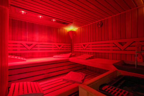 Wellnesbereich im Badezimmer - 