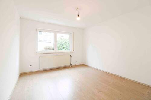 Schlafzimmer EG - 