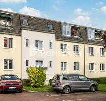 Wohnen mit Komfort: Charmante 2-Zimmer-Wohnung mit Loggia, Stellplatz und Keller - Berlin Köpenick