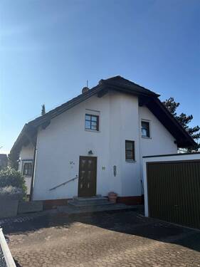 Zufahrt - 