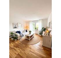 Peenemünde auf Usedom: Großzügige 4-Zimmer-Wohnung mit Balkon & Hafennähe